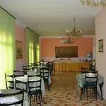 Hotel Britta 3*