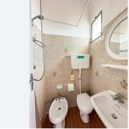 Britta 3* ريميني