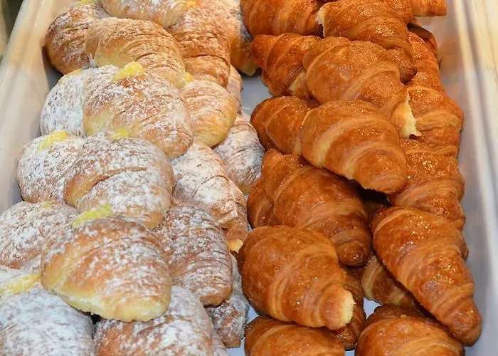 Отель Britta 3*